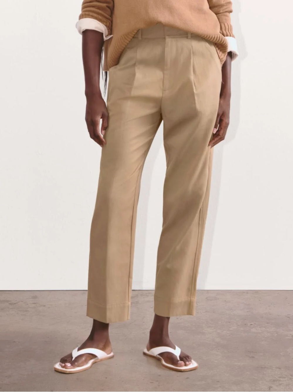 NWT Everlane The Draper Tapered Pant in Buttersmooth Ash Brown size 10 pleated